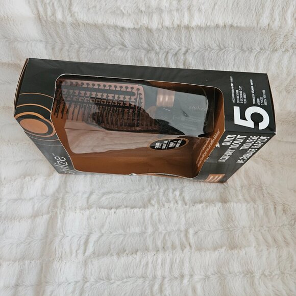 Blow Dry Toolkit - Picture 5 of 5